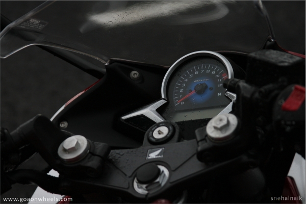 Honda CBR 250R Test Ride (9)