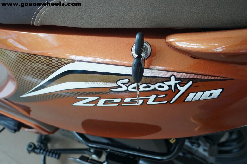 Scooty Zest 110 Himalayan Highs (2)