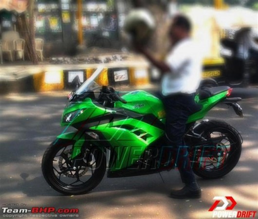 Kawasaki Ninja 300 1